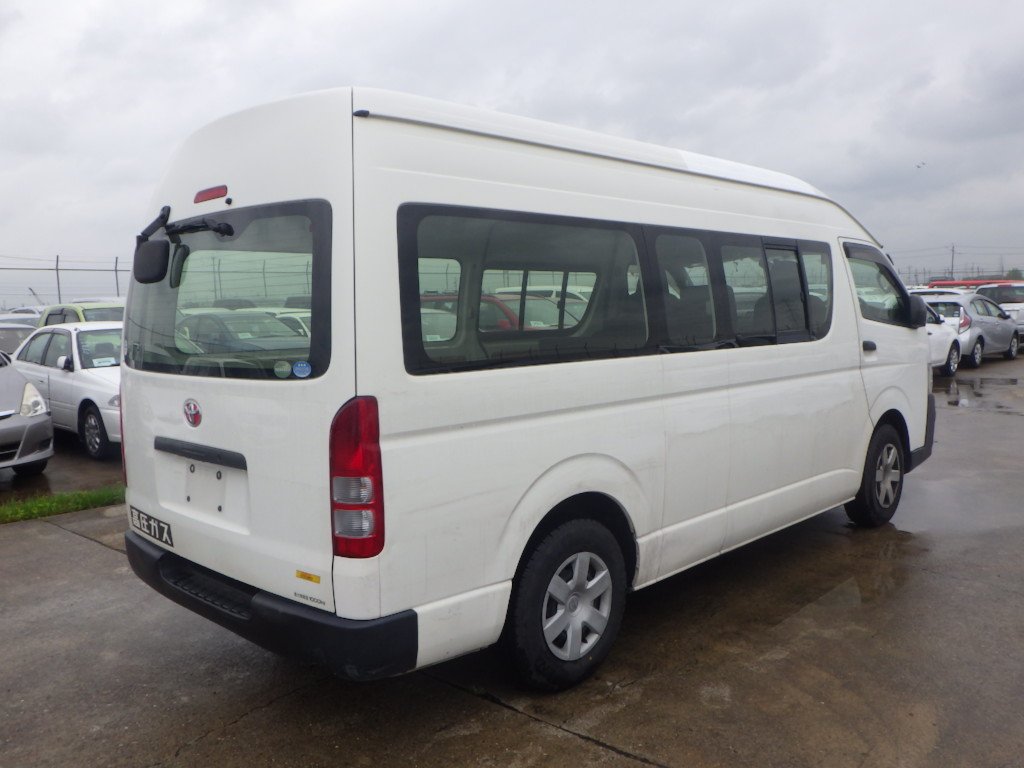 TOYOTA HICAE (EXTRA LONG) 2013
